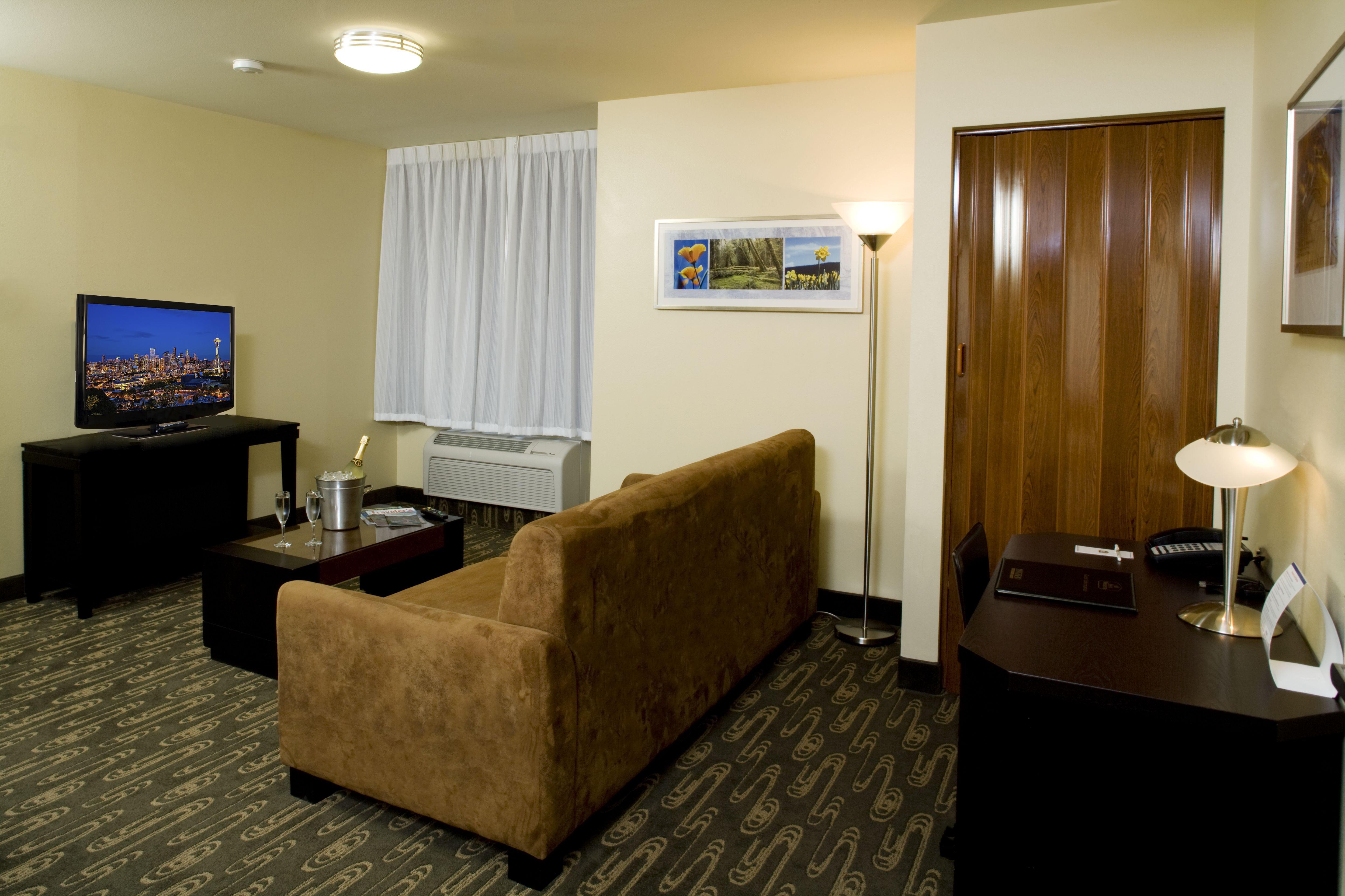 Executive Residency By Best Western Navigator Inn & Suites Everett Luaran gambar