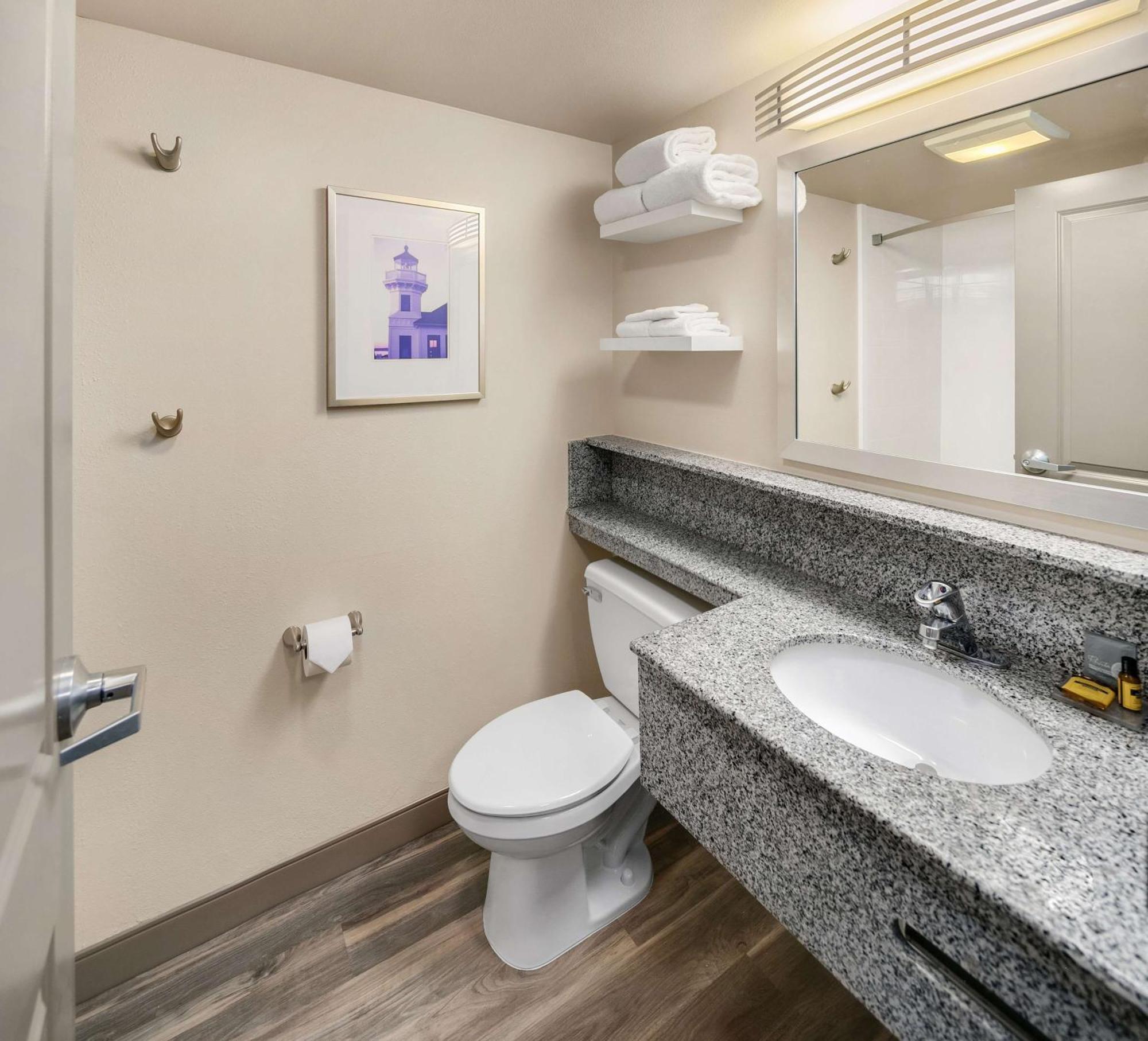 Executive Residency By Best Western Navigator Inn & Suites Everett Luaran gambar
