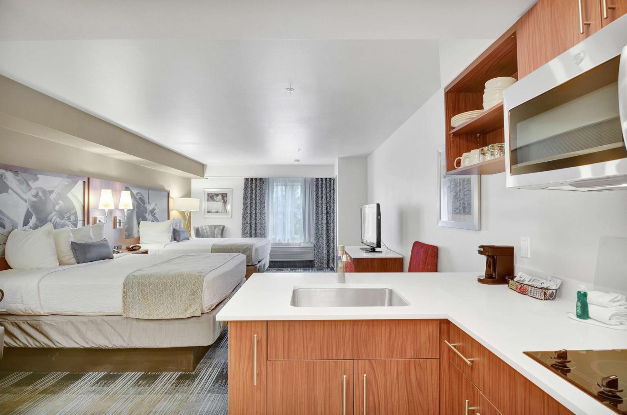Executive Residency By Best Western Navigator Inn & Suites Everett Luaran gambar